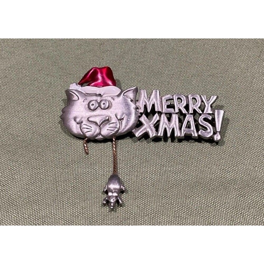 JJ Jonette Christmas Cat Brooch Pin Happy Holidays Pewter Hanging Mouse